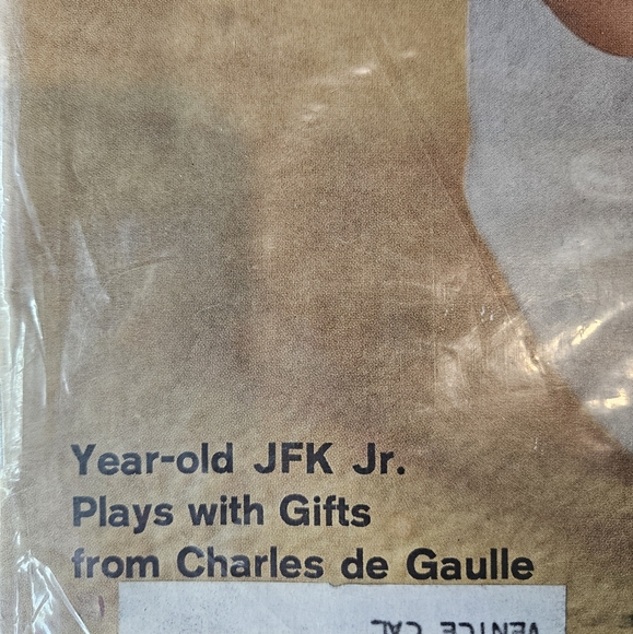 Iconic JFK Memorabilia LIFE Magazine 2 ISSUES JFK JFK JR. White House 1961 1963 - Picture 6 of 16